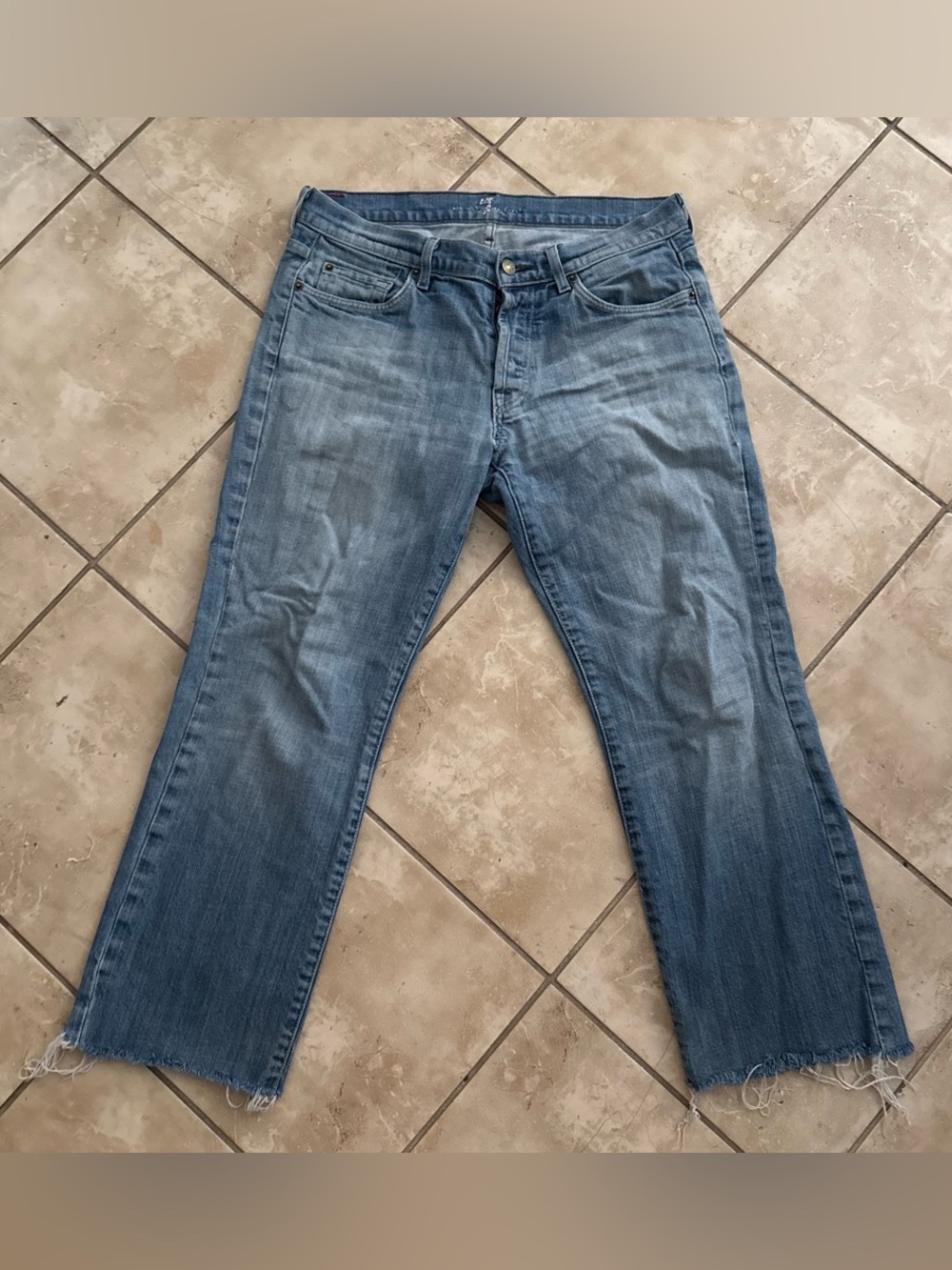 7 For All Mankind Womens Cropped Blue Denim Button Fly Jeans Size 31